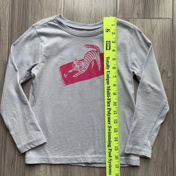 Tea Collection Yoga Cat Graphic Tee - Picture 8 of 8